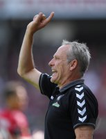 Fussball 1. Bundesliga Saison 17/18: SC Freiburg - Eintracht Frankfurt