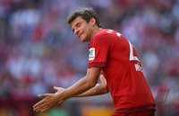 Fussball 1. Bundesliga Saison 15/16: FC Bayern Muenchen - FC Augsburg