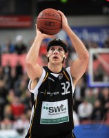 Basketball  1. Bundesliga  10/11   Walter Tigers Tuebingen - LTi Giessen 46ers