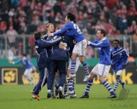 Fussball DFB Pokal 10/11 : JUBEL FC Schalke 04