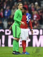 Fussball 1. Bundesliga Saison 16/17: FC Bayern Muenchen - FC Schalke 04