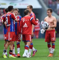 Fussball 1. Bundesliga Saison 14/15: FC Bayern Muenchen - Eintracht Frankfurt