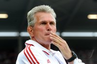 Fussball 1. Bundesliga : Trainer Jupp Heynckes  (FC Bayern Muenchen)