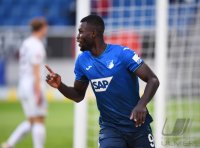 Fussball 1. Bundesliga Saison 21/22: TSG 1899 Hoffenheim - FC Augsburg