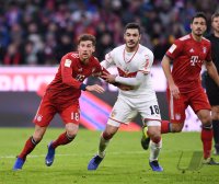 Fussball 1. Bundesliga Saison 18/19: FC Bayern Muenchen - VfB Stuttgart