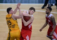 Basketball 1. Bundesliga 13/14:  Walter Tigers Tuebingen - FC Bayern Muenchen