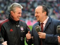 Fussball 1. Bundesliga, Saison 2011/2012: Trainer Jupp Heynckes  (li, FC Bayern Muenchen)  mit Trainer Rafael Benitez