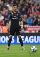 Fussball CHL 16/17 Achtelfinale: FC Bayern Muenchen - Real Madrid