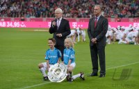 Fussball  1. Bundesliga Saison 2013/2014: FC Bayern Muenchen - Borussia Moenchengladbach