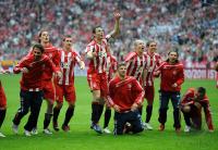 Fussball 1. Bundesliga: BAYERN JUBEL