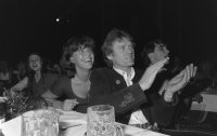 Fussball 1. Bundesliga 1979/1980: Weihnachtsfeier des FC Bayern Muenchen 1979