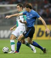 Fussball Ligapokal: Bremen - Hamburg