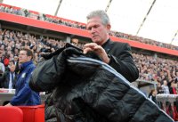 Fussball: 1. Bundesliga Saison 2010/2011: Leverkusen - Schalke