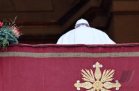 Rom; Papst Franziskus I. spricht den Urbi Et Orbi Segen