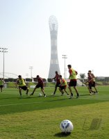 Fussball 1. Bundesliga 11/12: FC Bayern Muenchen Training in Doha