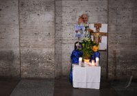 Vatikan / Rom: Trauer nach dem Tod von Papst Franziskus I.