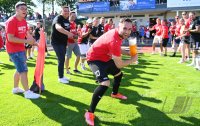 Fussball Relegation zur Oberliga, Rueckspiel 21/22: FC Holzhausen - FC Denzlingen