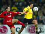 Fussball 1. Bundesliga: Dortmund - Leverkusen, Zweikampf