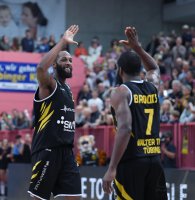 Basketball 1. Bundesliga 17/18 Hauptrunde: Walter Tigers Tuebingen - Mitteldeutscher Basketball Club