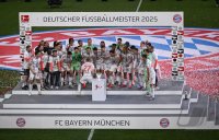 Fussball 1. Bundesliga 24/25: FC Bayern Muenchen 34. Deutschen Meisterschaft