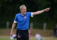 FUSSBALL 1. Bundesliga 2013/2014: Trainer Christian Streich (SC Freiburg)