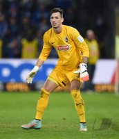 Fussball 1. Bundesliga Saison 14/15: Torwart Roman Buerki (SC Freiburg)