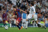 Fussball CHL  Saison 2010/2011:  Dribbling  Lionel Messi (Barca)