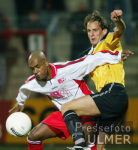 Fussball DFB Pokal :LR Ahlen - SSV Reutlingen Zweikampf