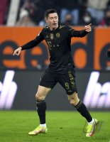 Fussball 1. Bundesliga Saison 21/22: FC Augsburg - FC Bayern Muenchen