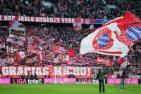 Fussball 1. Bundesliga  Saison 2010/2011: FC Bayern Muenchen  - 1. FC Kaiserslautern