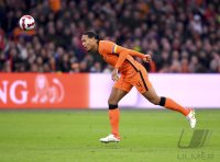 FUSSBALL INTERNATIONAL Testspiel: Niederlande - Deutschland