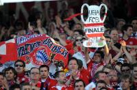 FUSSBALL  International CHL 09/10: Olympique lyon - FC Bayern  Muenchen