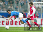 Fussball 1. Bundesliga: Bochum - Bayern, Zweikampf