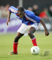 Fussball International: U17: Frankreich, N SAKALA Einzelaktion
