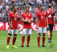 Fussball 1. Bundesliga 16/17: Training FC Bayern Muenchen