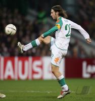 Fussball 1. Bundesliga: Bremen, FRINGS Einzelaktion