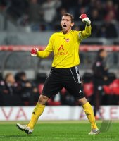 Fussball 1. Bundesliga : Jubel Torwart Raphael Schaefer (1 FC Nuernberg)