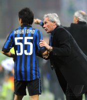 FUSSBALL SERIE A:  Yuto Nagatomo, Trainer Claudio Ranieri (v. li., Inter Mailand)