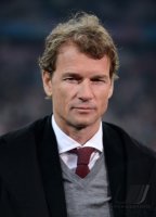 FUSSBALL INTERNATIONAL CHL ACHTELFINALE 12/13: FC Bayern Muenchen - FC Arsenal London