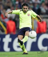 Fussball International UCL: Madrid, XAVI Einzelaktion am Ball