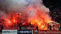 Fussball CHL  Saison 2011/2012:  FC Bayern Ultra -Fans feiern mit Bengalischen Feuer