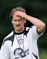 Fussball Regionalliga Sued SSV Reutlingen Trainer Seitz