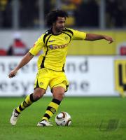 FUSSBALL, 1. BUNDESLIGA, 16. Spieltag: Dortmund, OWOMOYELA Einzelaktion