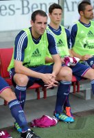 Fussball 1. Bundesliga  Saison 2011/2012: Christoph Metzelder , Julian Draxler (v. li., FC Schalke 04)