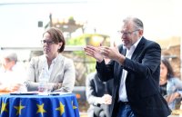 Politik, Wahlkampf CDU; Staatsministerin Annette Widmann - Mauz und Norbert Lins