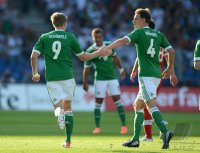 FUSSBALL INTERNATIONAL:  Andre SCHUERRLE (li,)  mit Benedikt Hoewedes (Deutschland)