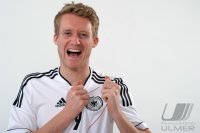 Andre SCHUERRLE (Deutschland) posiert im exklusiven Pressefoto ULMER Shooting im Nationaltrikot