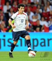 FUSSBALL, INTERNATIONAL, Chile: MEDEL Einzelaktion
