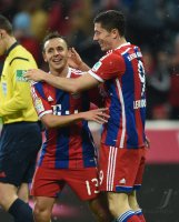 Fussball 1. Bundesliga Saison 14/15: FC Bayern Muenchen - 1. FC Koeln