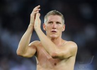 Fussball CHL  Saison 2011/2012: JUBEL Bastian Schweinsteiger (FC Bayern Muenchen)